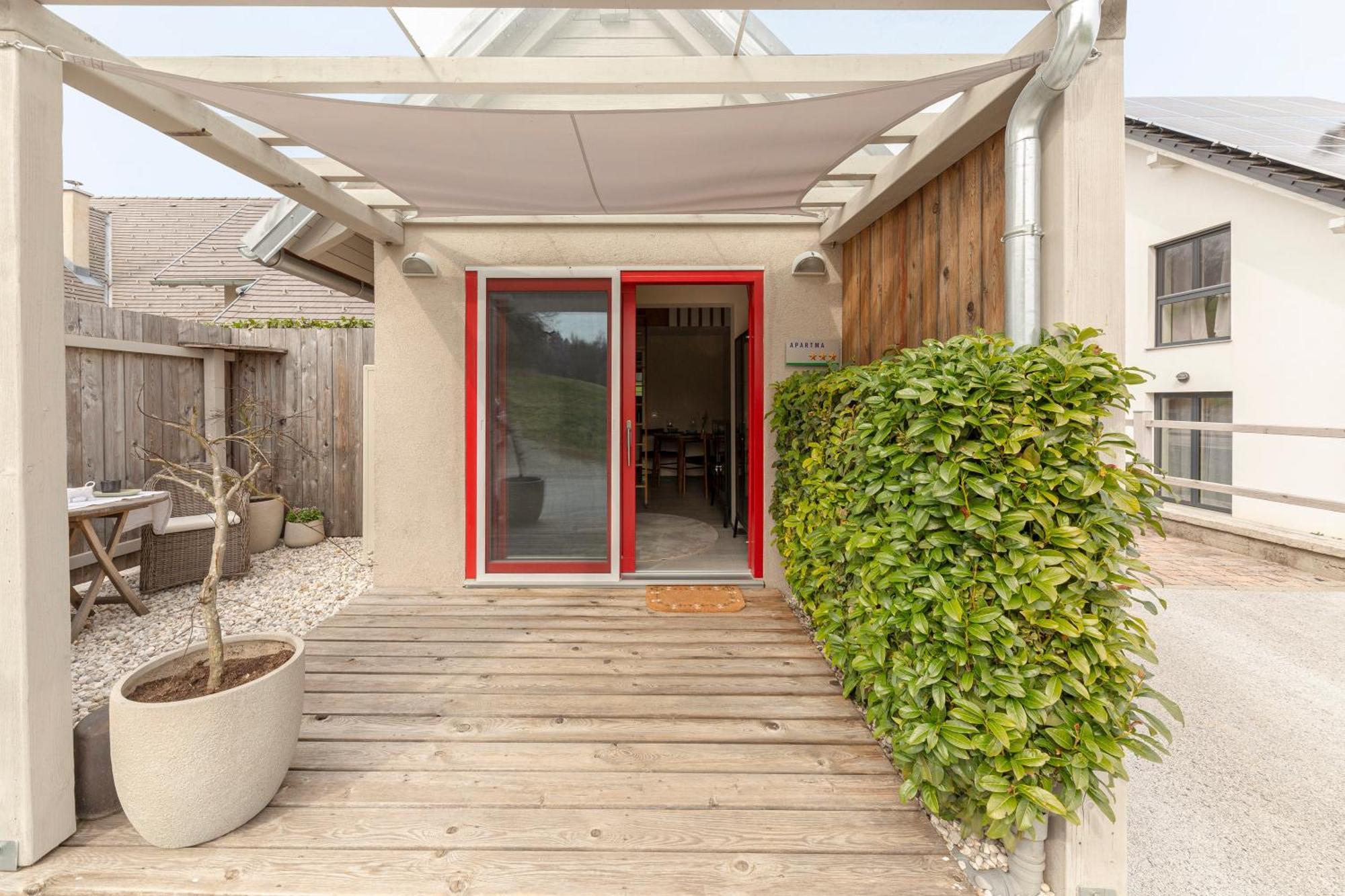 Garden Living Apartment Bled Luaran gambar