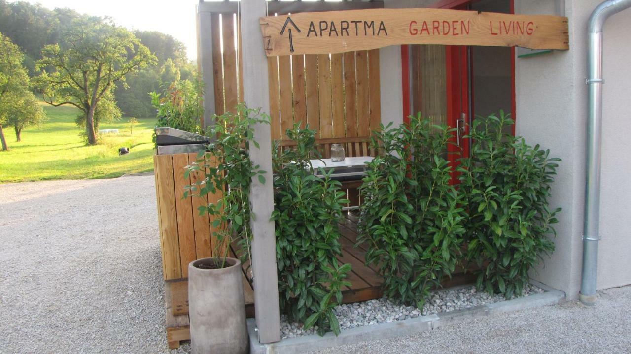 Garden Living Apartment Bled Luaran gambar